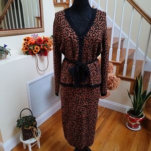 **SET* Sweater w/ Matching Skirt